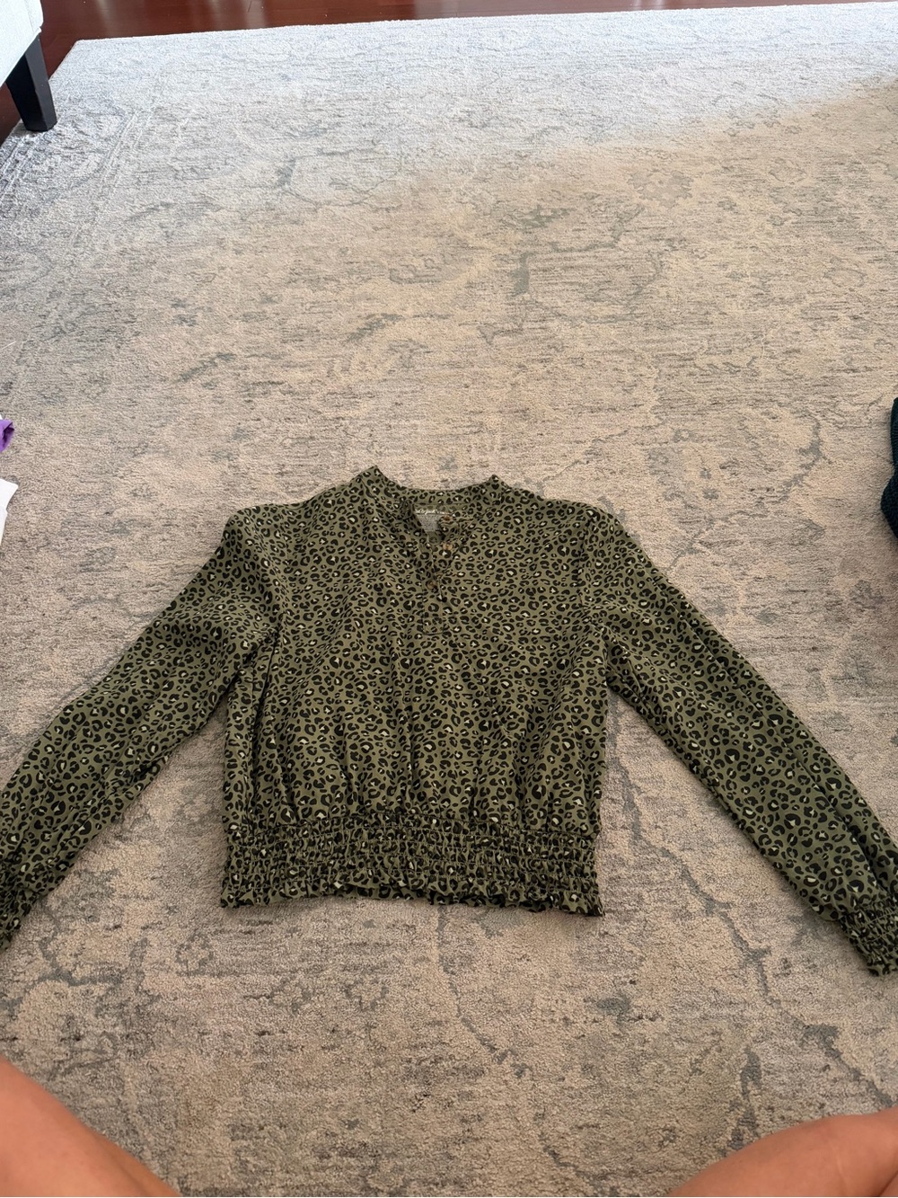 Cat & Jack Olive Green Leopard Print Long Sleeve Top